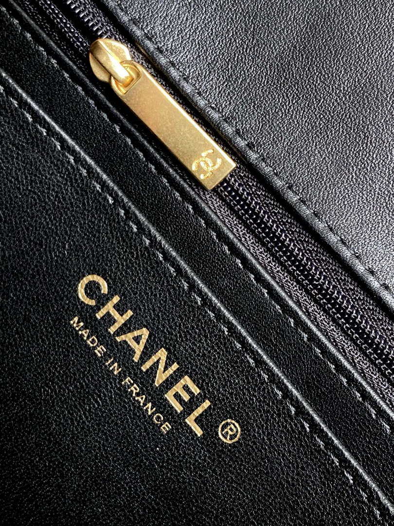 Chanel 25C Flap Bag Metallized Braided Calfskin & Gold-Tone AS4795 Black