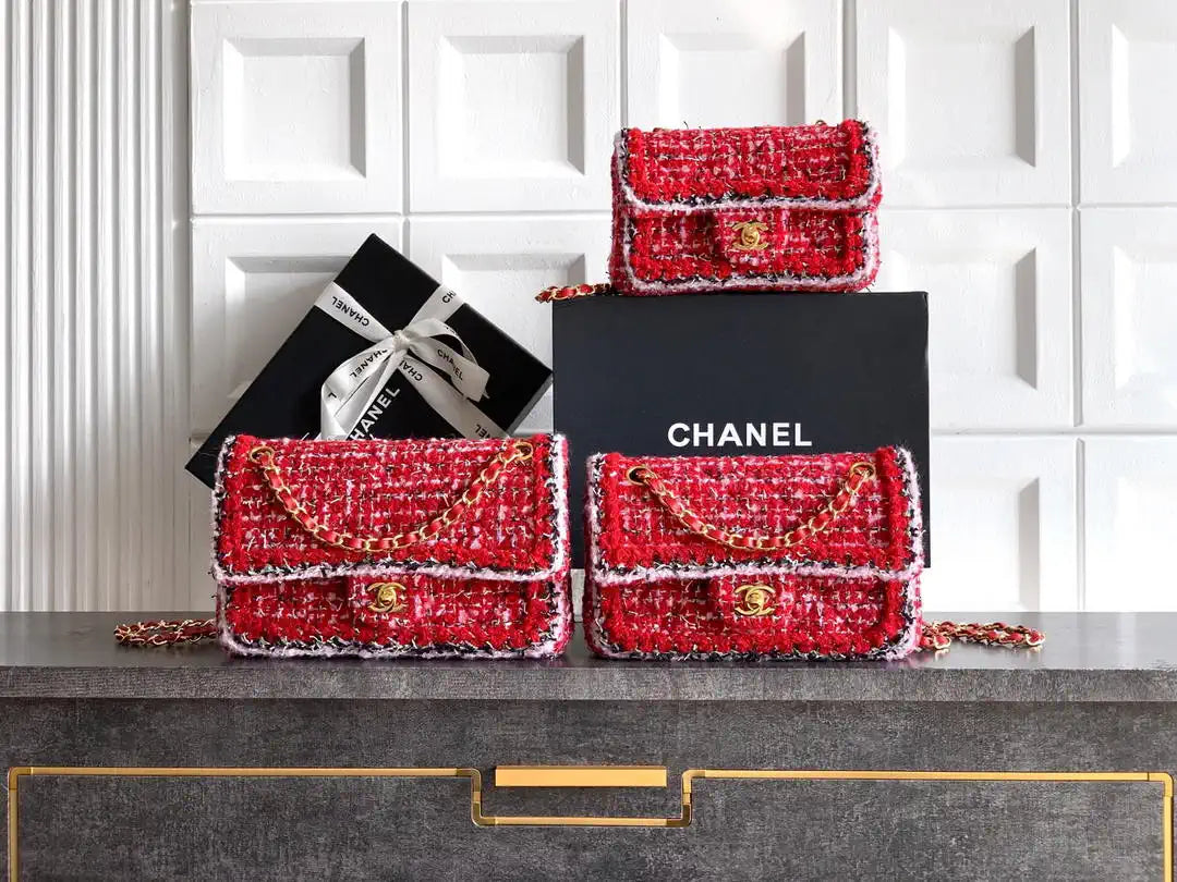 Chanel 25C Mini Flap bag Tweed and gold metallic 23CM A01117 Red
