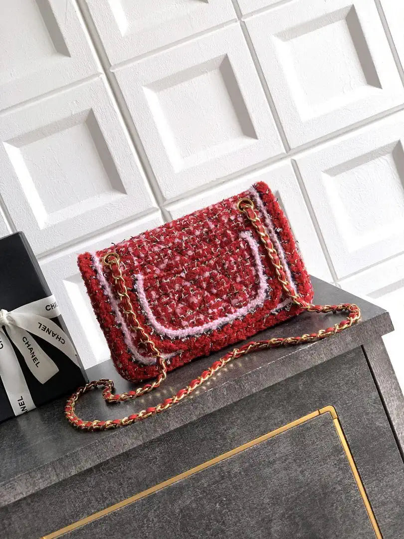 Chanel 25C Mini Flap bag Tweed and gold metallic 23CM A01117 Red