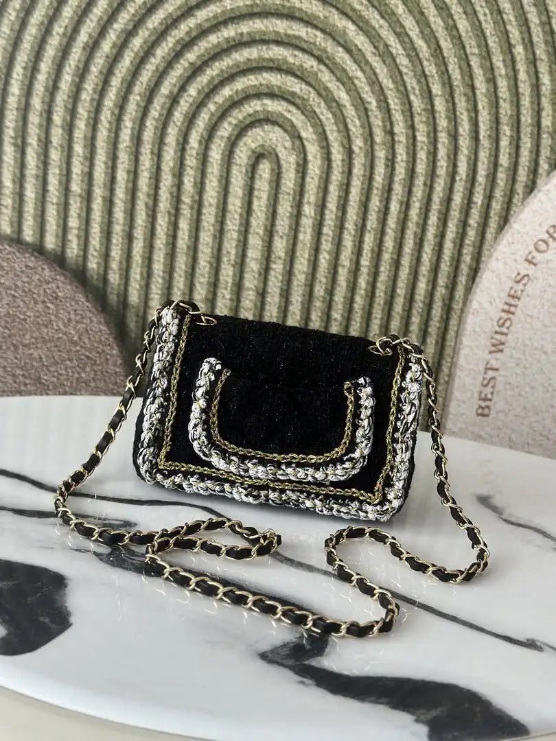 Chanel 25C Mini Flap bag Tweed and gold metallic A69900 Black