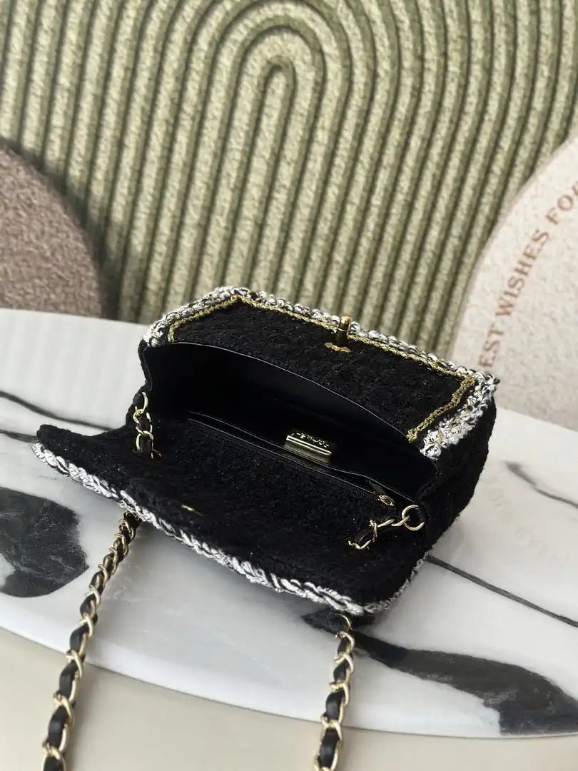 Chanel 25C Mini Flap bag Tweed and gold metallic A69900 Black