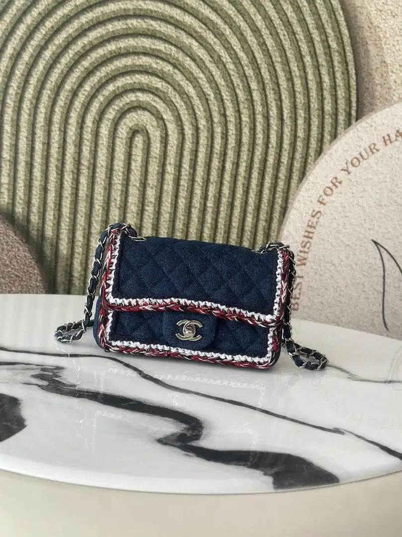 Chanel 25C Mini Flap bag Tweed and gold metallic A69900 Dark blue denim