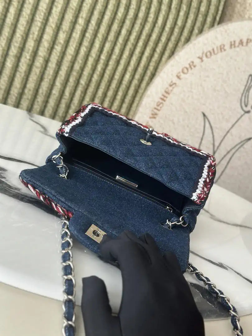 Chanel 25C Mini Flap bag Tweed and gold metallic A69900 Dark blue denim