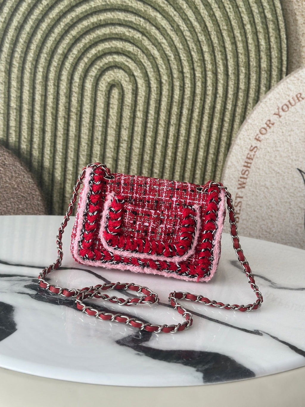 Chanel 25C Mini Flap bag Tweed and gold metallic A69900 Red