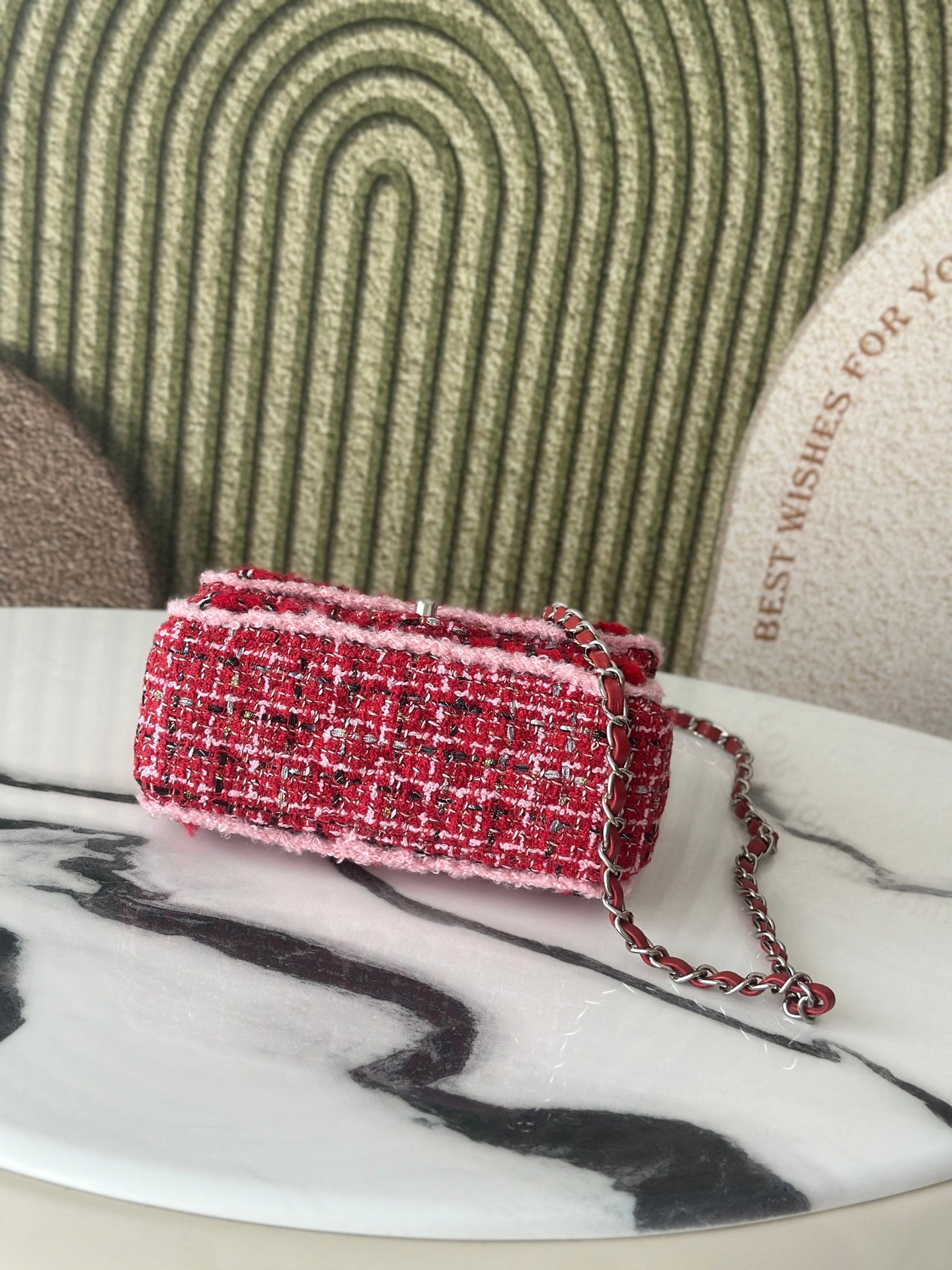 Chanel 25C Mini Flap bag Tweed and gold metallic A69900 Red