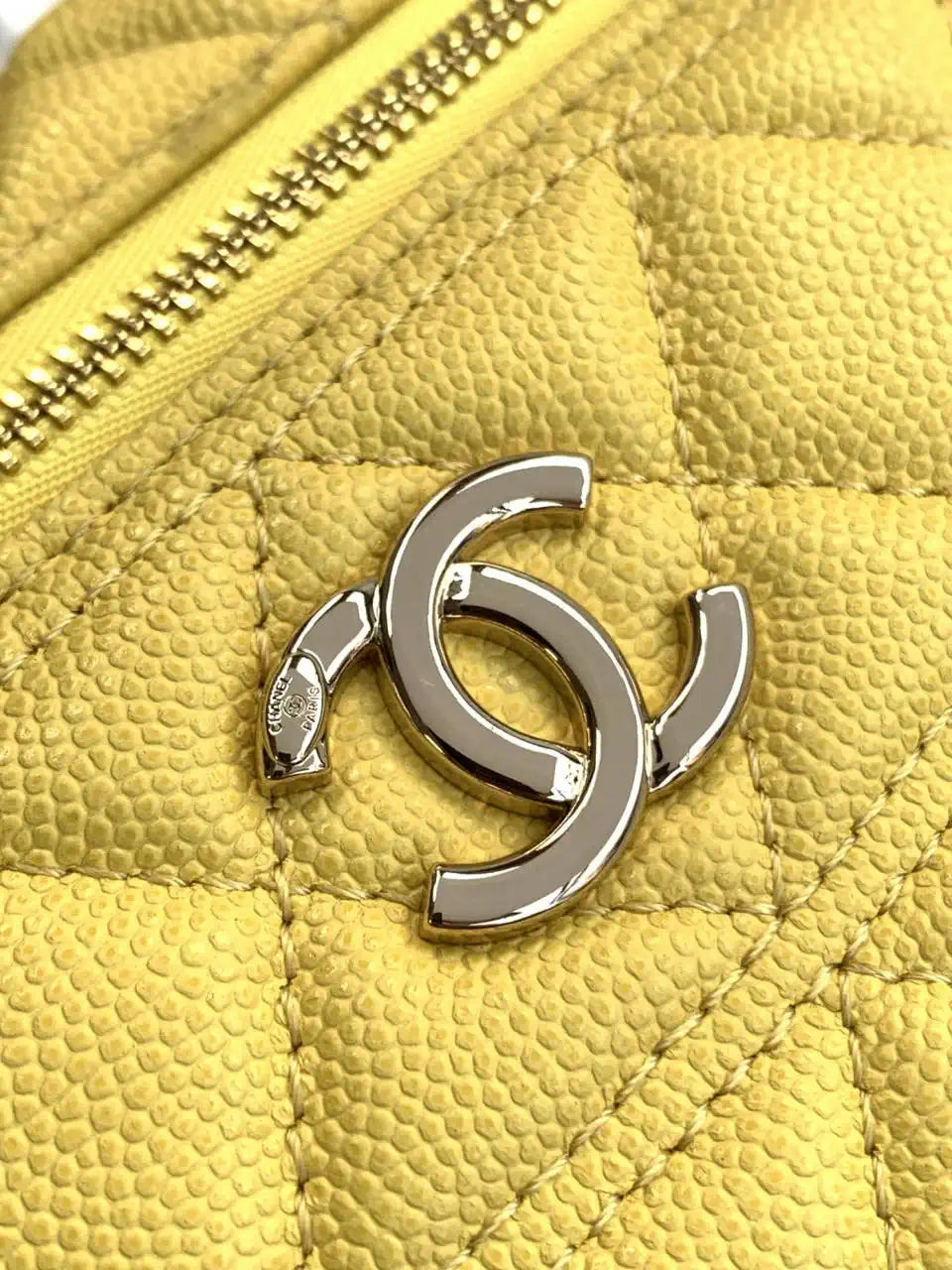 Chanel 25C Vanity with Chain Grained Calfskin AP4407 Yellow