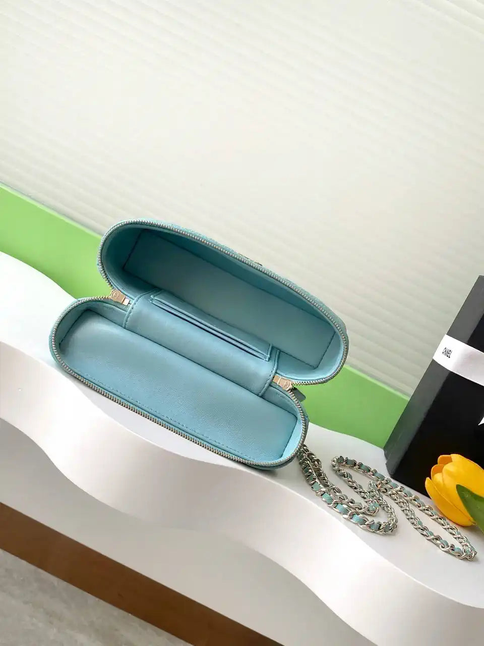Chanel 25C Vanity with Chain Grained Calfskin AP4407 Blue