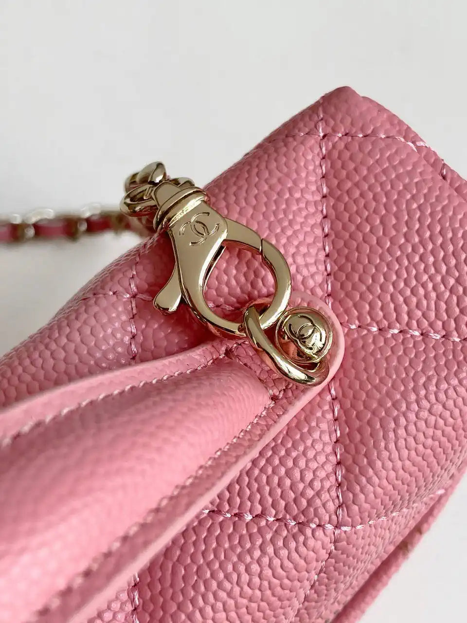 Chanel 25C Vanity with Chain Grained Calfskin AP4407 Pink