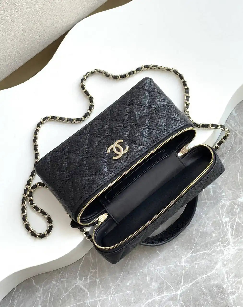 Chanel 25C Vanity with Chain Grained Calfskin AP4407 Black