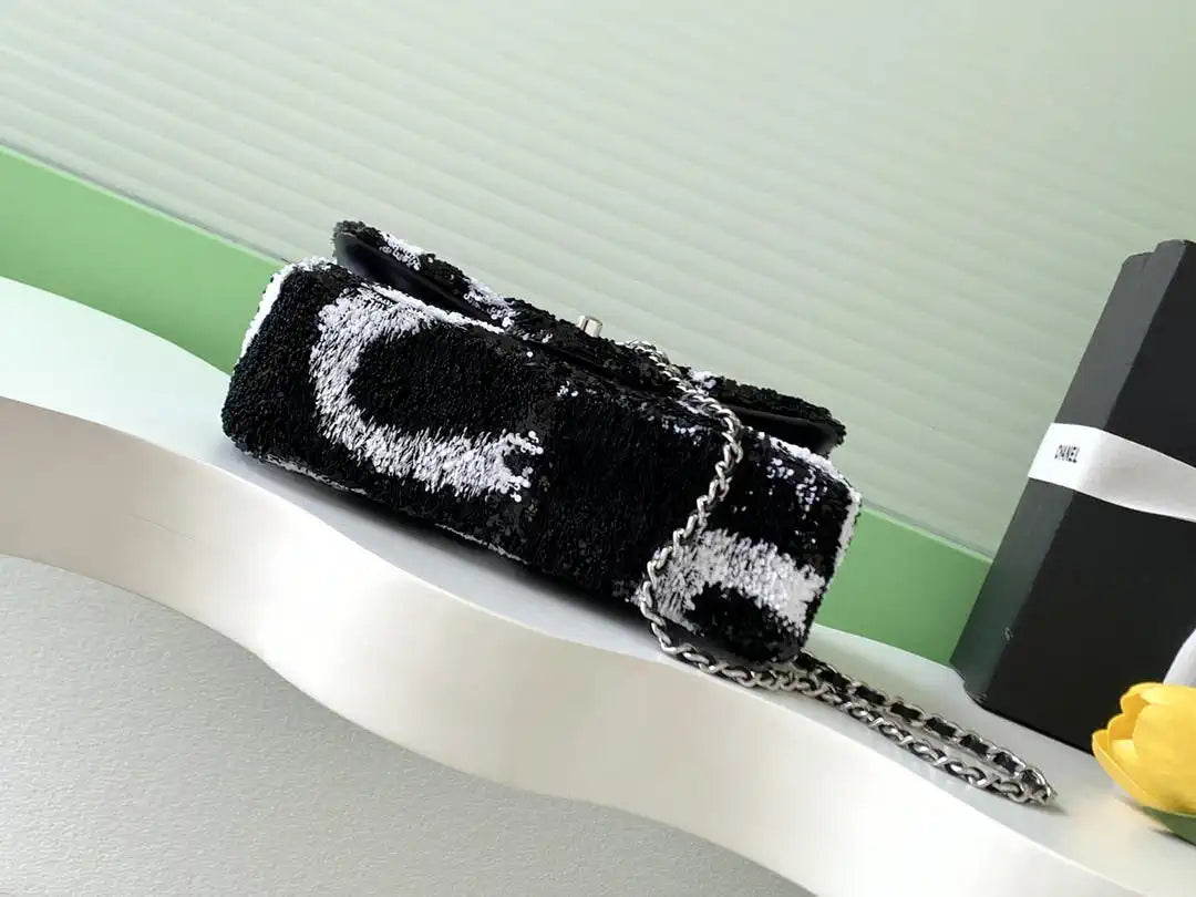 Chanel 25K Evening Butterfly Black sequin mini AS4561 Lambskin Bag