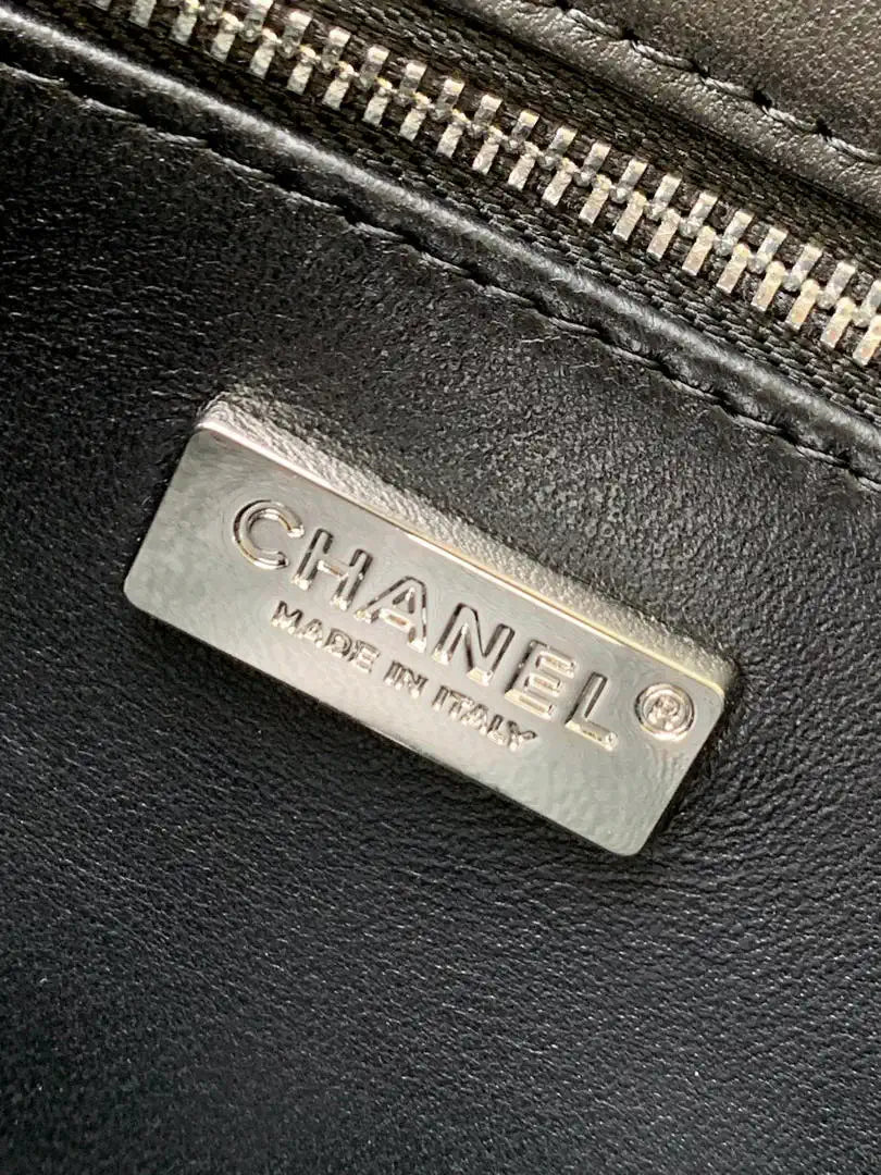Chanel 25K Evening Sequined camellia black and white mini AS4561 Lambskin Bag