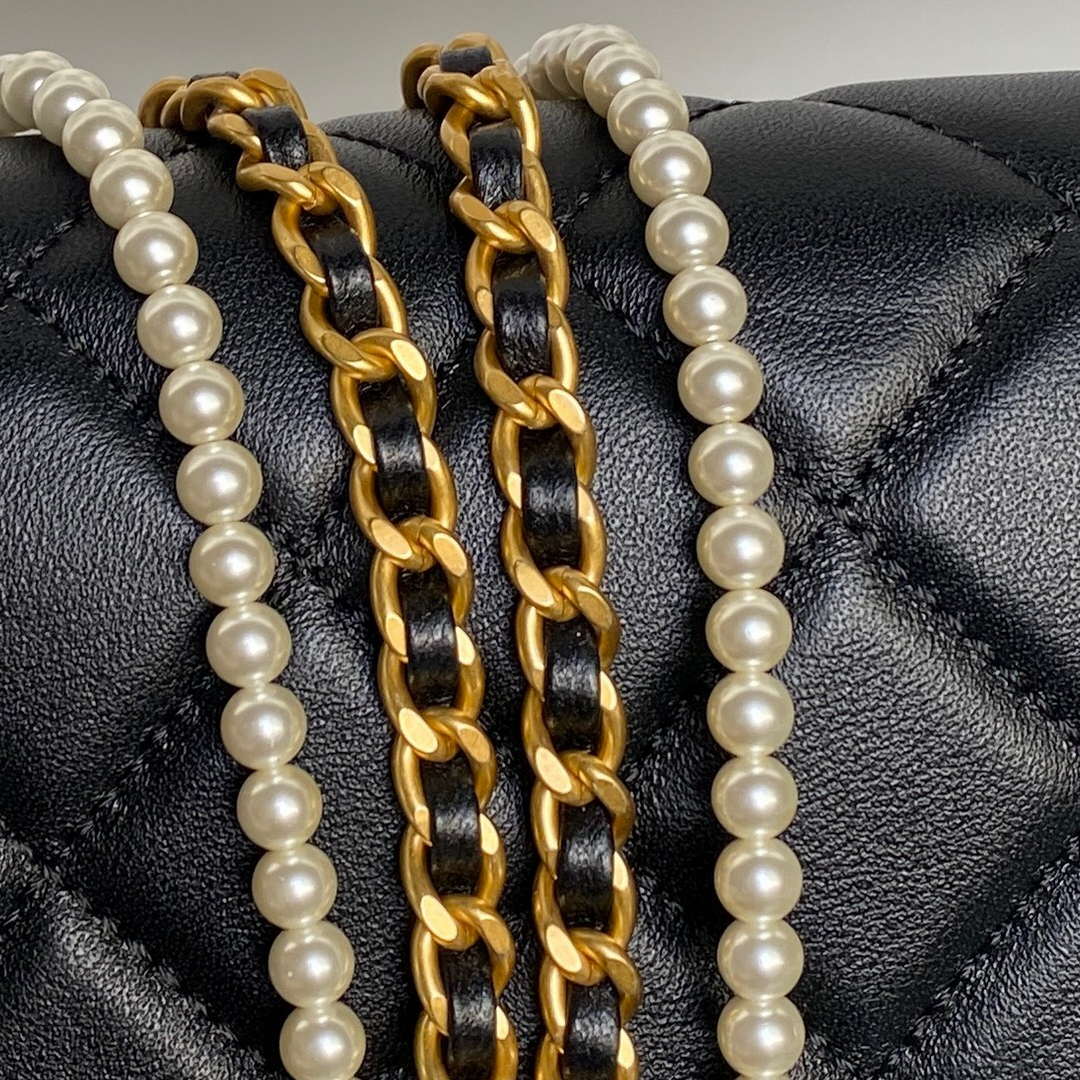 Chanel 25P AS5352  Mini Flap Bag Shiny Lambskin  Imitation Pearls & Gold-Tone Metal Black