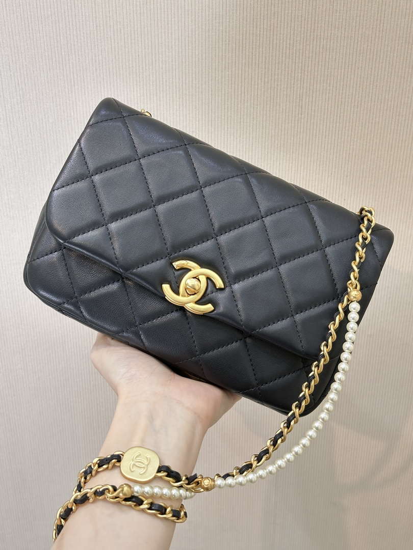 Chanel 25P AS5352  Mini Flap Bag Shiny Lambskin  Imitation Pearls & Gold-Tone Metal Black