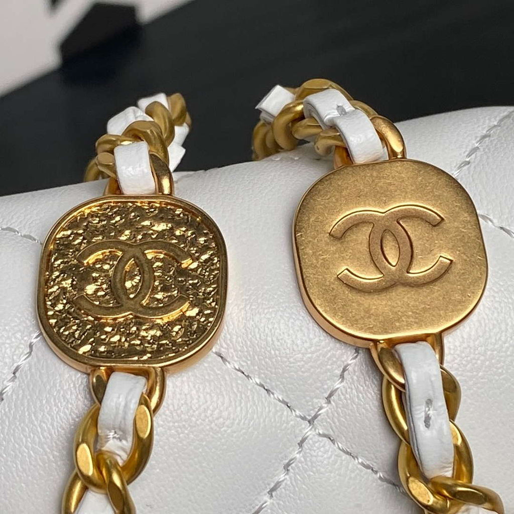 Chanel 25P AS5352  Mini Flap Bag Shiny Lambskin  Imitation Pearls & Gold-Tone Metal White