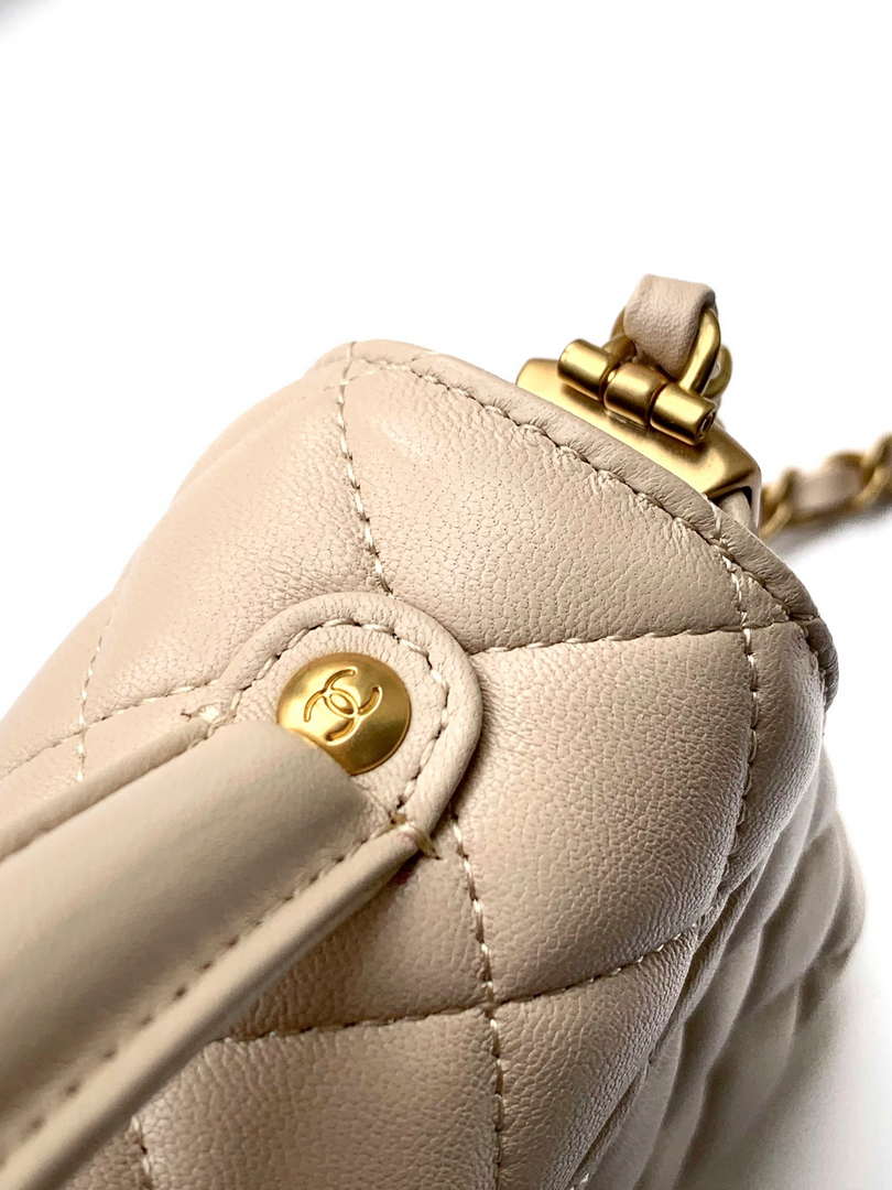 Chanel 25P AS5356 Meduim Flap Bag With Top Handle Apricot Lambskin - Default Title - View 9