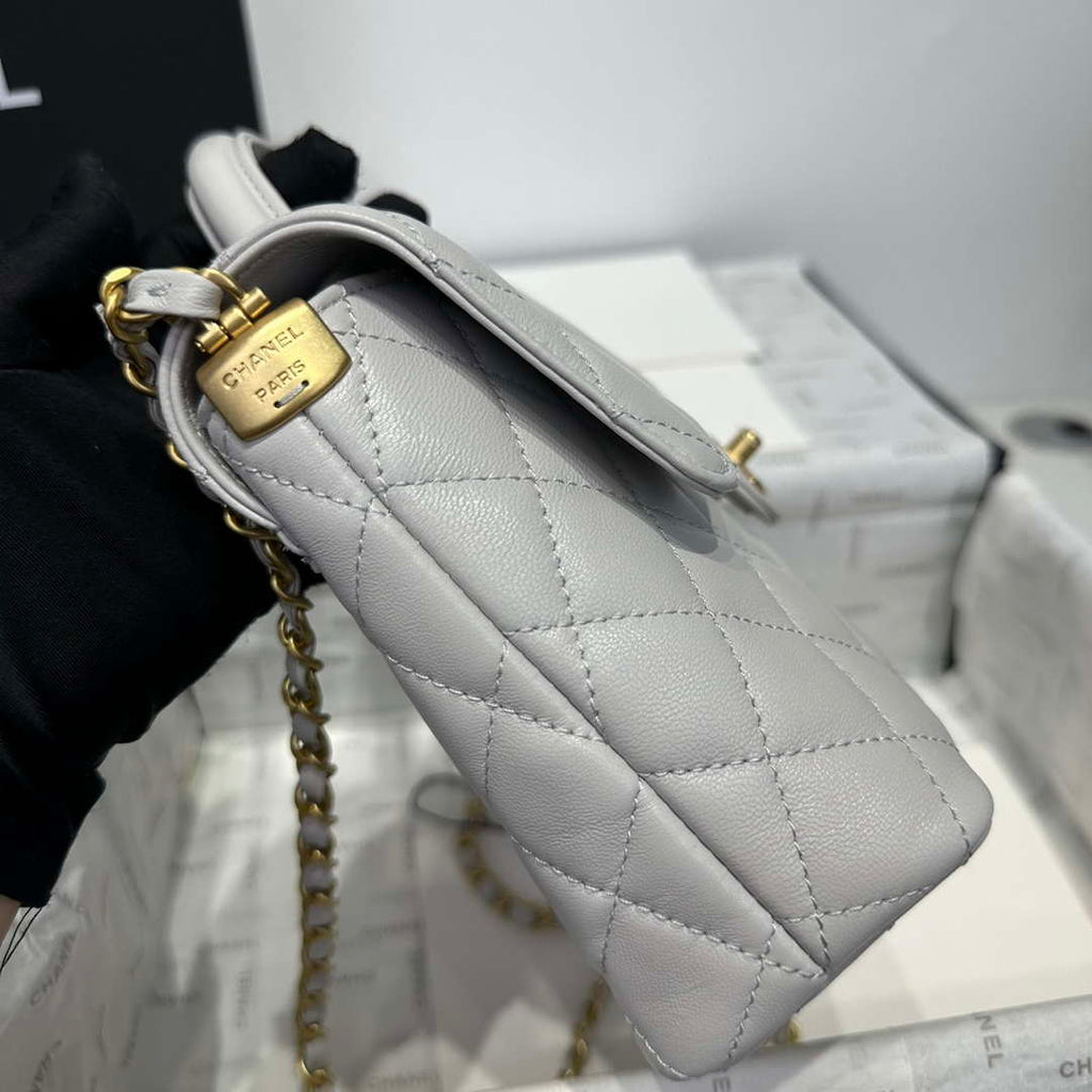 Chanel 25P AS5356 Meduim Flap Bag With Top Handle Gray Lambskin