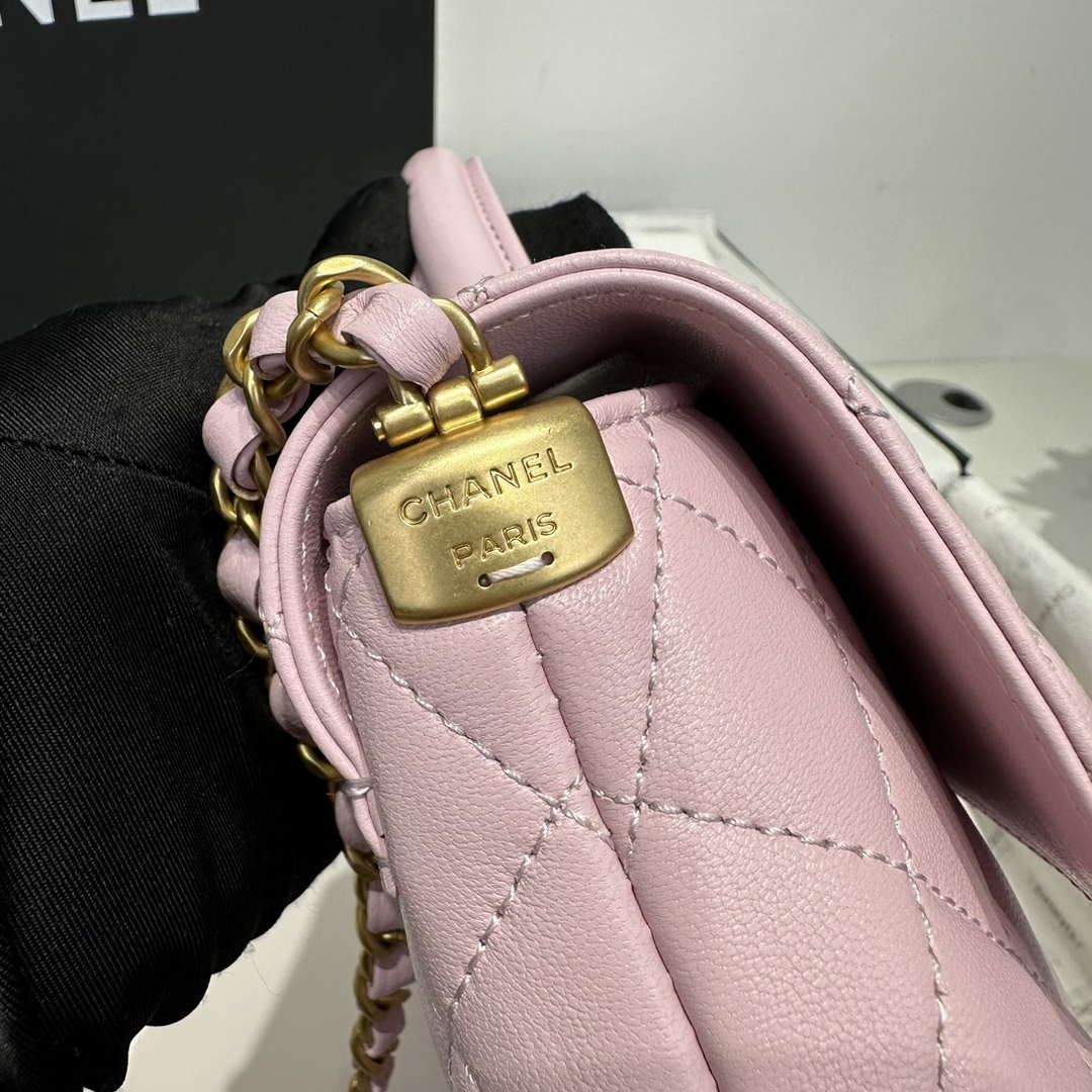 Chanel 25P AS5356 Meduim Flap Bag With Top Handle Pink Lambskin