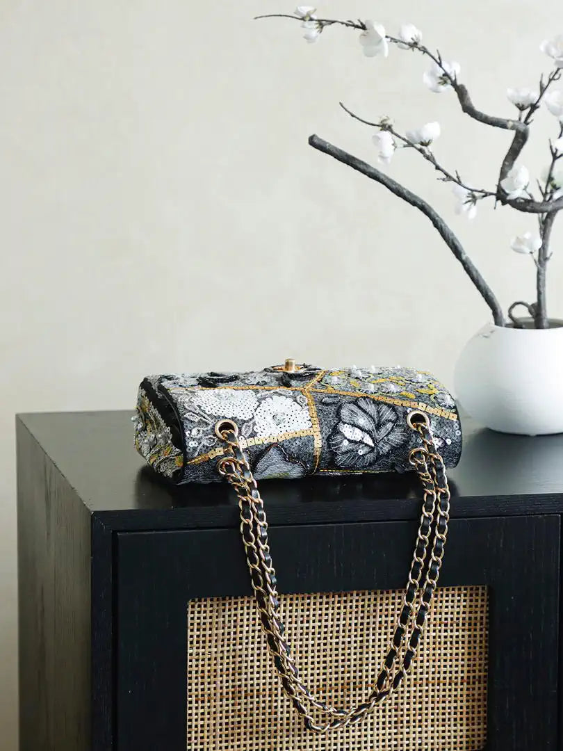 Chanel 25S A01112  Evening Bag Lambskin Black & White sequins