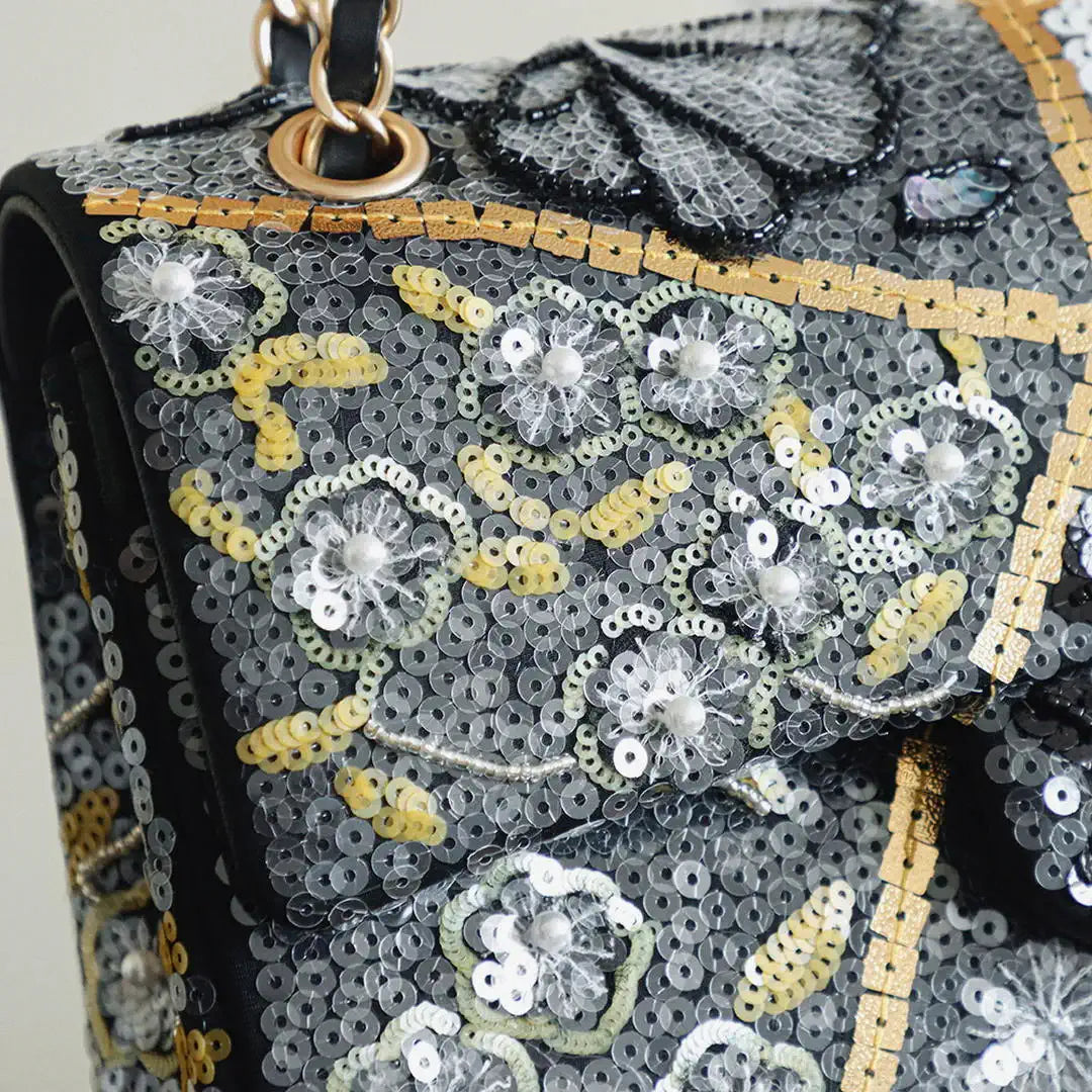 Chanel 25S A01112  Evening Bag Lambskin Black & White sequins