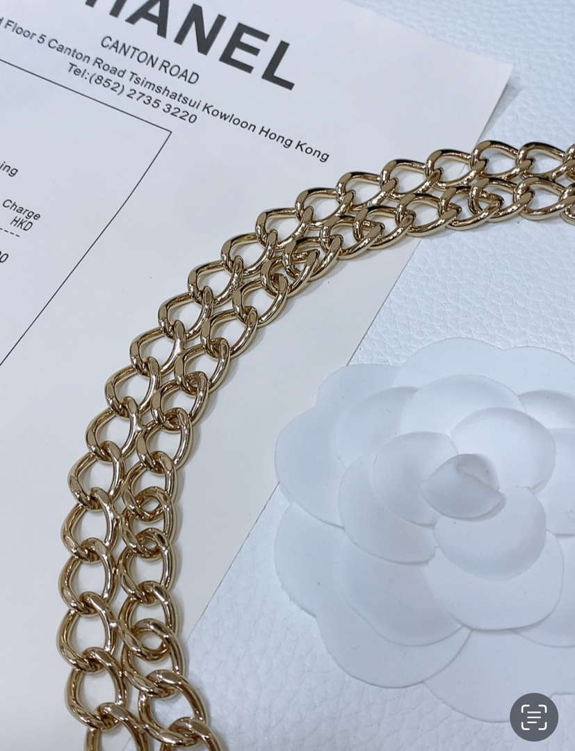Chanel 25S Chain Belt Metal and Resin Black and White AA0901
