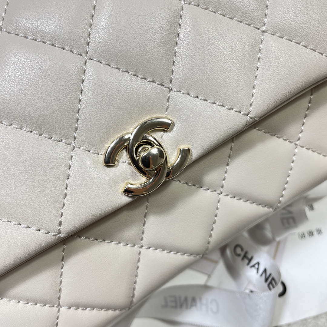 Chanel 25S Flap White Lambskin Bag AP5485 gold - Default Title - View 7