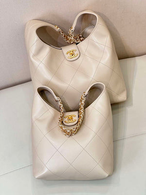 Chanel 25P AS5425 Large Hobo Handbag Shiny Lambskin & Gold-Tone Metal Apricot - Default Title - View 3