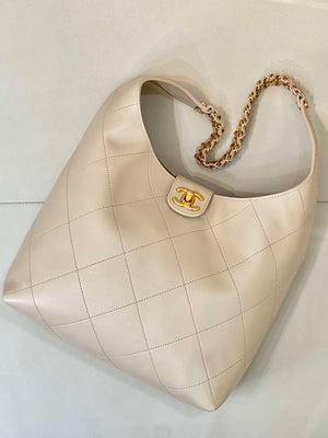 Chanel 25P AS5425 Large Hobo Handbag Shiny Lambskin & Gold-Tone Metal Apricot - Default Title - View 5