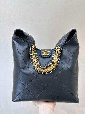 Chanel 25SS AS5425 Large Hobo Handbag Shiny Lambskin & Gold-Tone Metal Black - Default Title - View 11