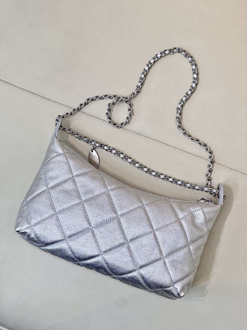 Chanel 25SS AS5528 Hobo Handbag in Lambskin Silver