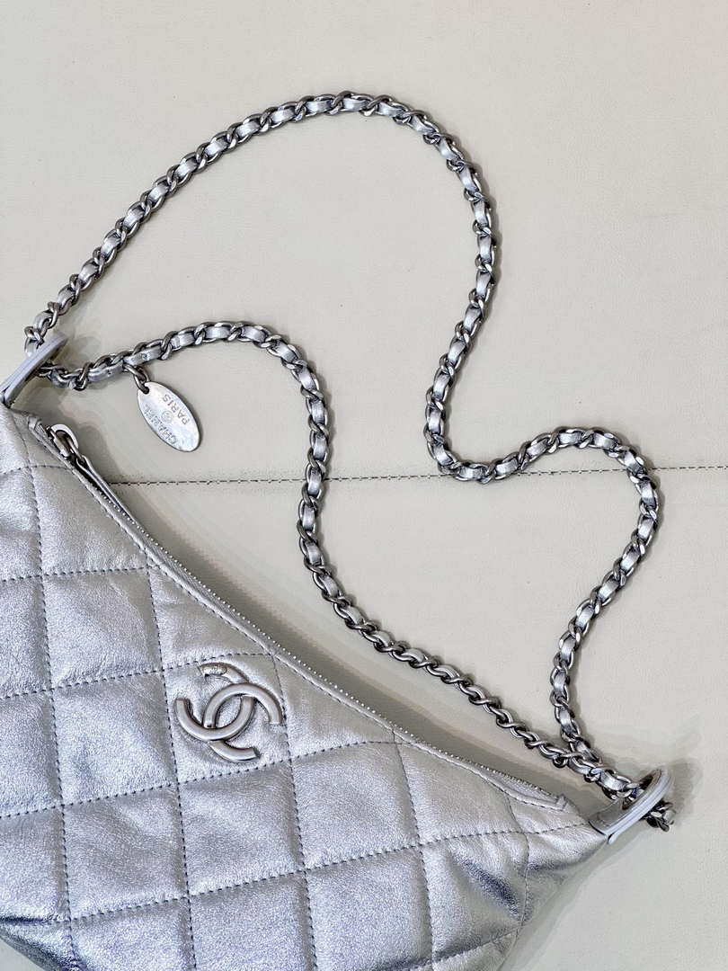 Chanel 25SS AS5528 Hobo Handbag in Lambskin Silver - Default Title - View 7