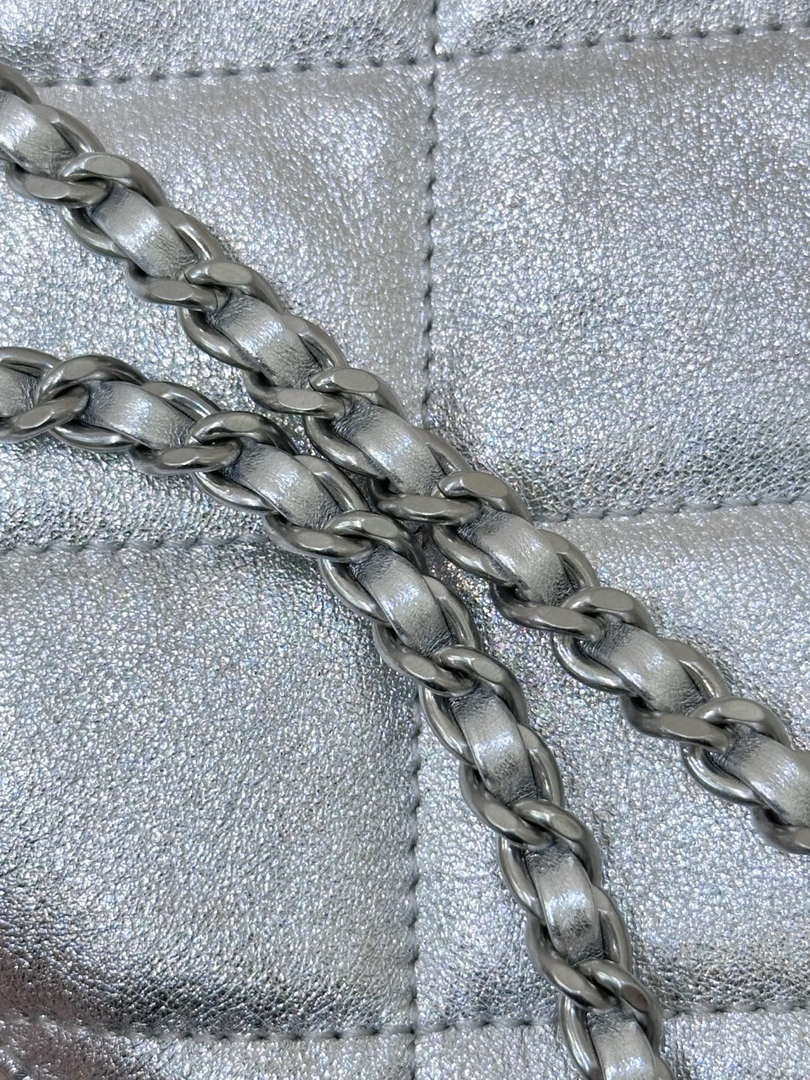 Chanel 25SS AS5528 Hobo Handbag in Lambskin Silver - Default Title - View 8