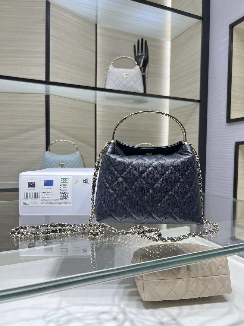 Chanel 25SS Crush With handle box Bag Lambskin AP4591 Navy Blue