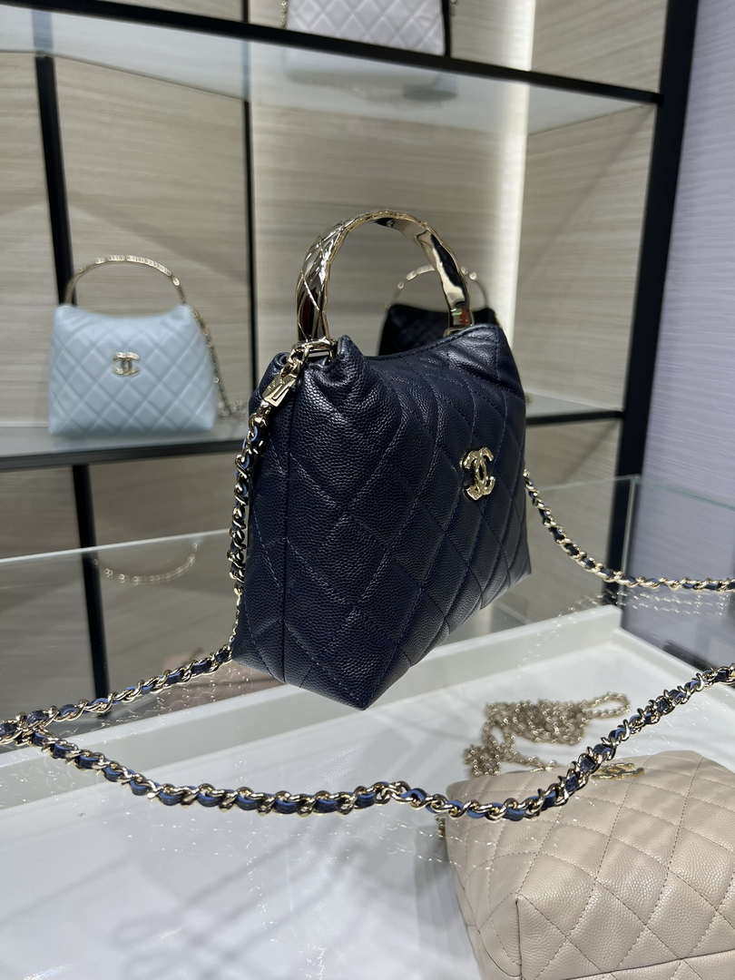 Chanel 25SS Crush With handle box Bag Lambskin AP4591 Navy Blue