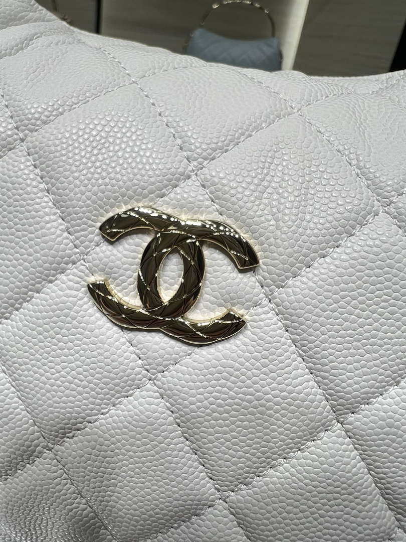 Chanel 25SS Crush With handle box Bag Lambskin AP4591 White - Default Title - View 5