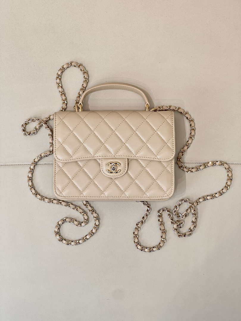 Chanel 25SS Flap Bag Lambskin With Top Handle AS4450 Apricot