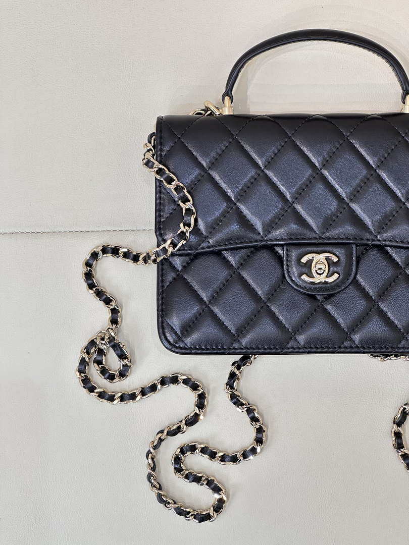 Chanel 25SS Flap Bag Lambskin With Top Handle AS4450 Black - Default Title - View 3