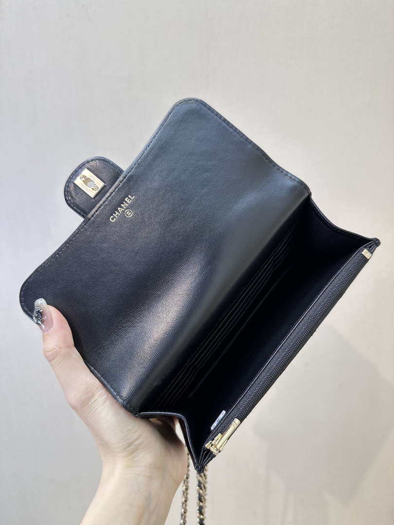 Chanel 25SS Flap Bag Lambskin With Top Handle AS4450 Black