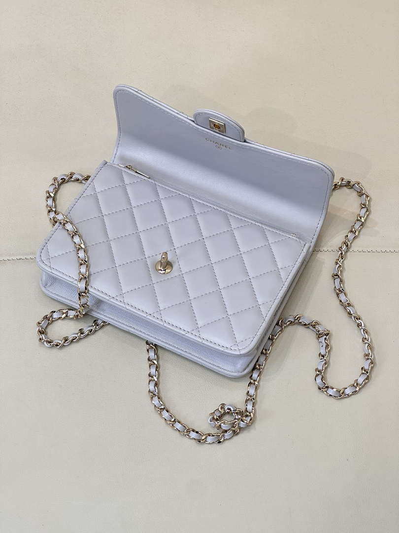 Chanel 25SS Flap Bag Lambskin With Top Handle AS4450 Glacier Gray