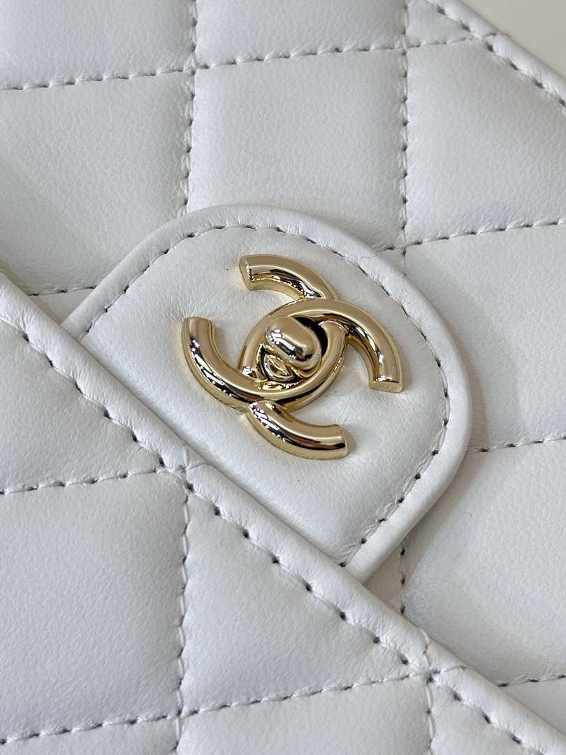 Chanel 25SS Flap Bag Lambskin With Top Handle AS4450 White