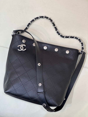 Chanel 25SS Large Bucket Bag Shiny Lambskin & Silver-Tone Metal AS5406 Black - Default Title - View 5