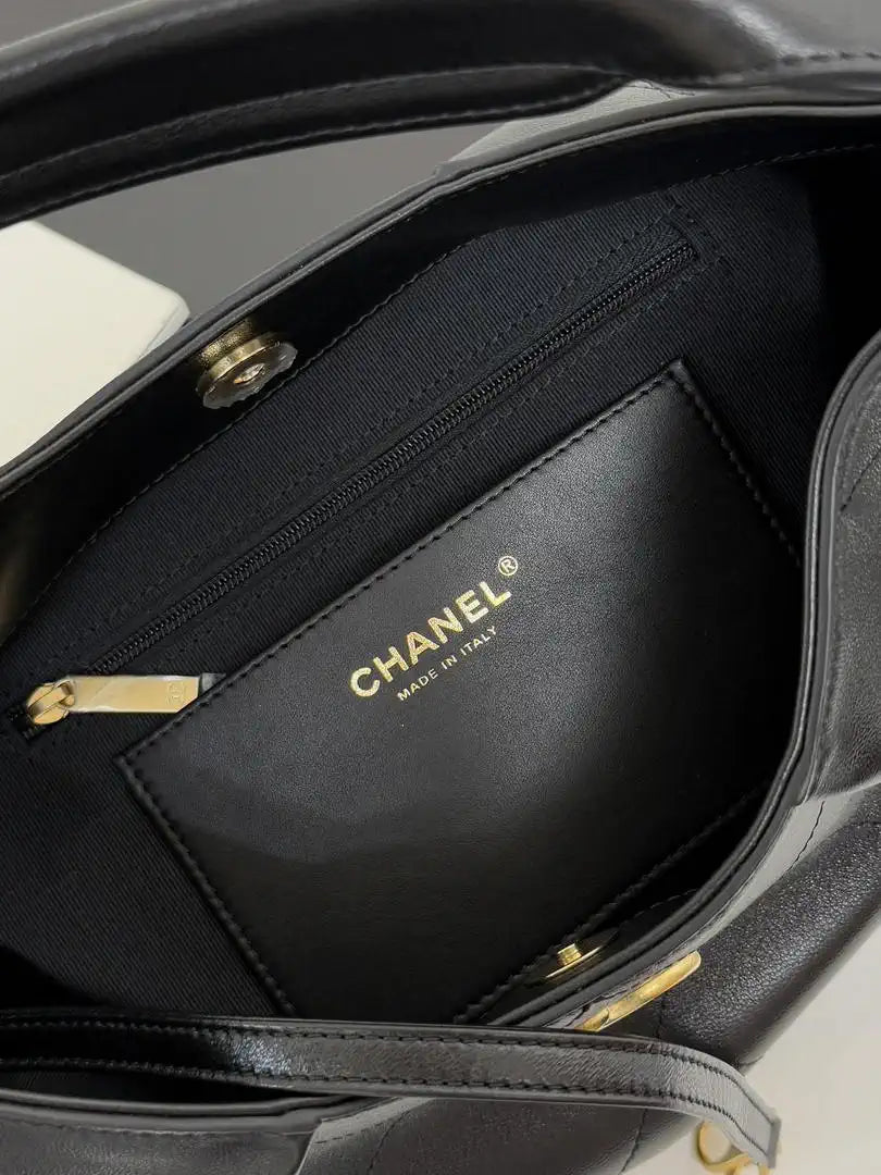Chanel 26C A99103 Hobo Calfskin & Gold-Tone Metal Black