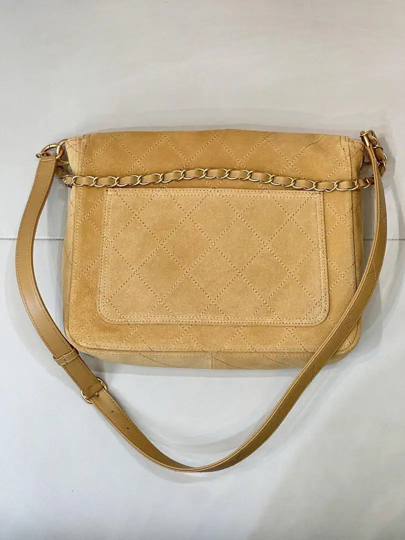 Chanel 26C AS5883  Chanel Hobo bag Beige suede calfskin Gold-Tone Metal