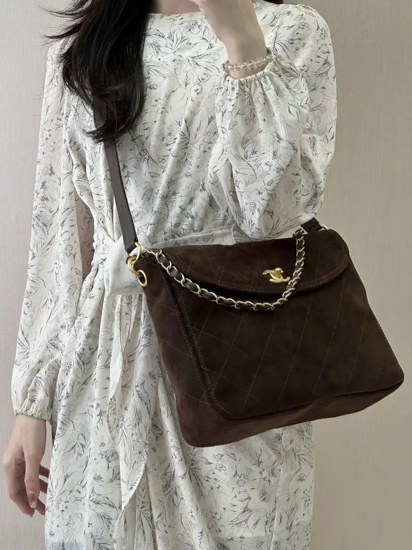 Chanel 26C AS5883 Hobo bag Brown suede calfskin Gold-Tone Metal