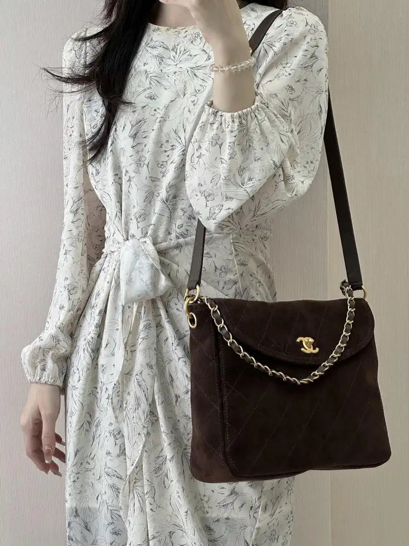 Chanel 26C AS5883 Hobo bag Brown suede calfskin Gold-Tone Metal