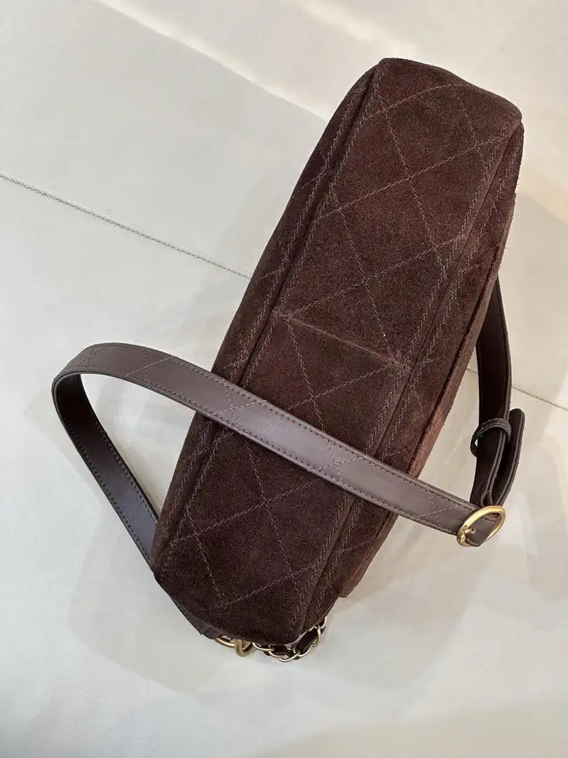 Chanel 26C AS5883 Hobo bag Brown suede calfskin Gold-Tone Metal