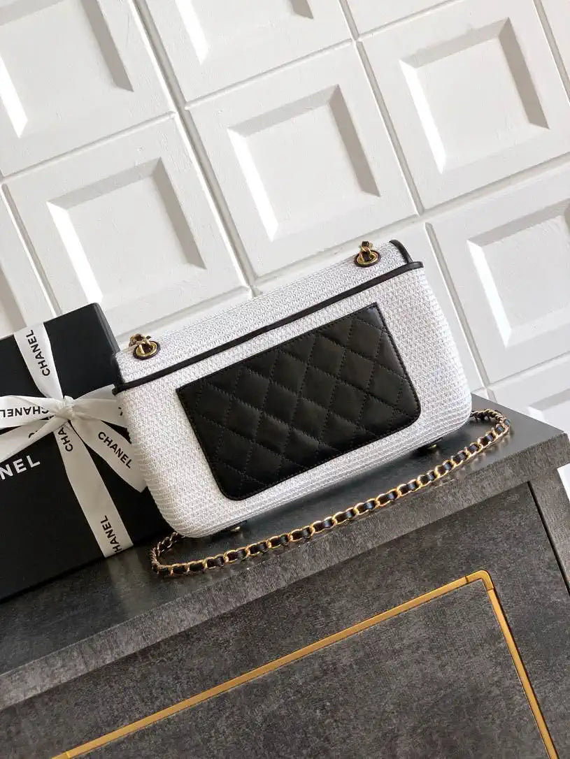 Chanel 26C AS5929 Flap Handwoven Raffia Shopping Bag 26cm White