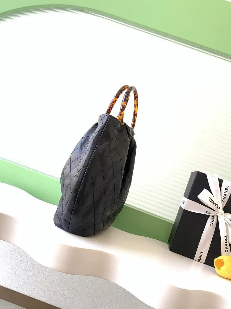 Chanel 26C AS6010 Hobo Lambskin Turtoise-Shell Effect Plexi & Gold-Tone Metal Black