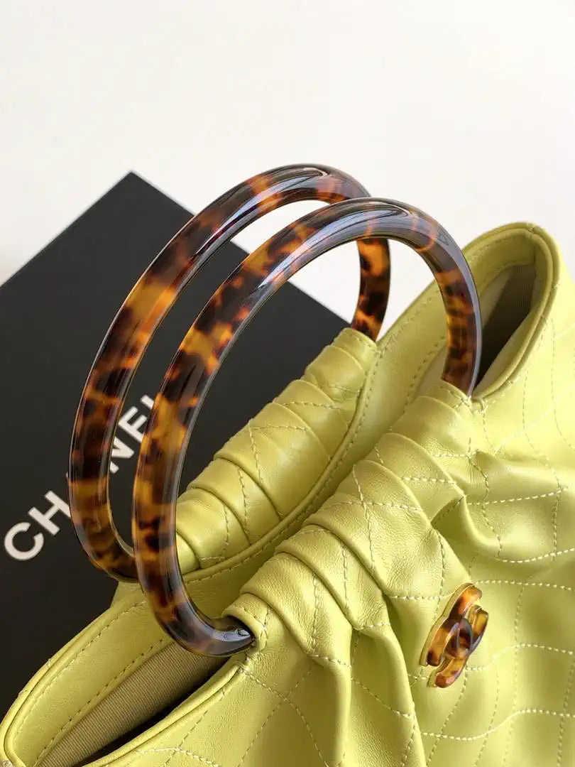 Chanel 26C AS6010 Hobo Lambskin Turtoise-Shell Effect Plexi & Gold-Tone Metal Yellow