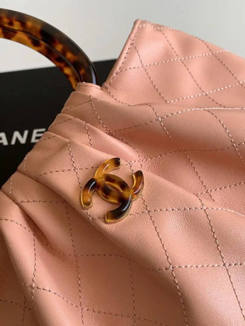 Chanel 26C AS6010 Hobo Lambskin Turtoise-Shell Effect Plexi & Gold-Tone Metal Pink