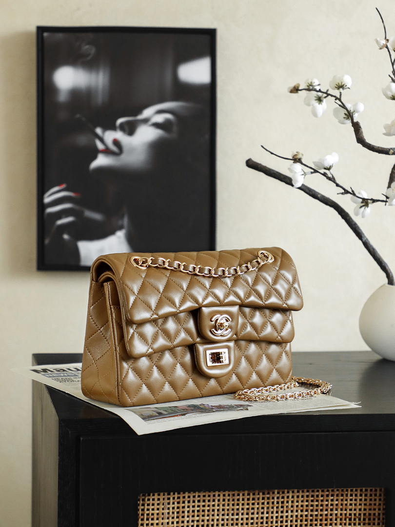 Chanel 26K Flap Classic 11.12 Handbag A01112  Lambskin Tan - Default Title - View 2